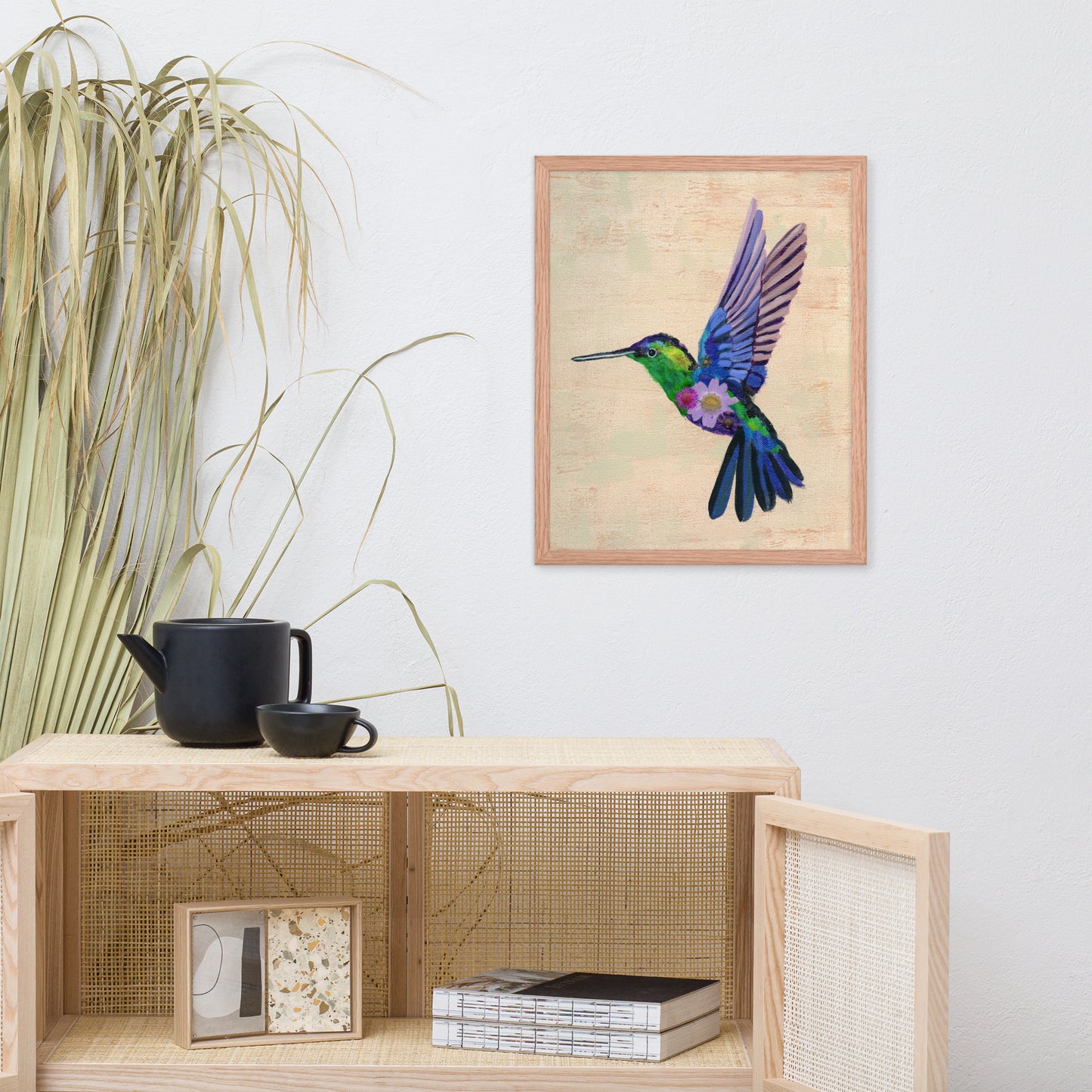 Humming 2 Framed Print